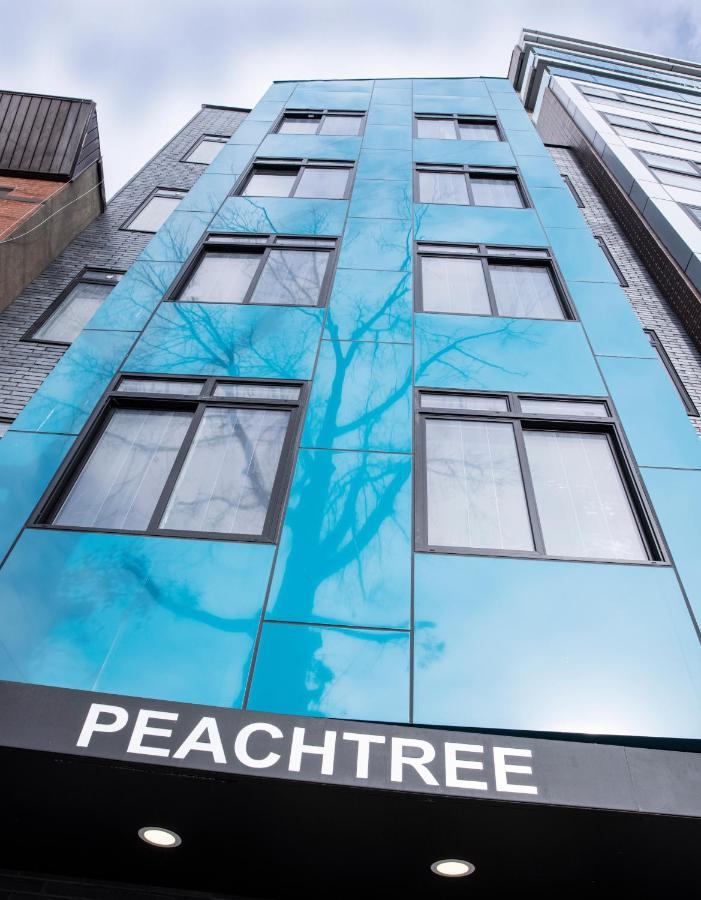 Peachtree Suites - เจอร์ซีย์ซิตี้ ภายนอก รูปภาพ